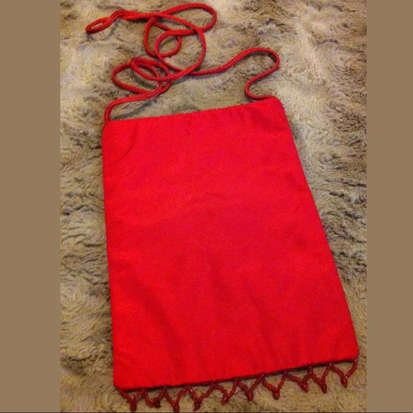 🆕Embroidered Crossbody🌼 - Picture 4 of 4